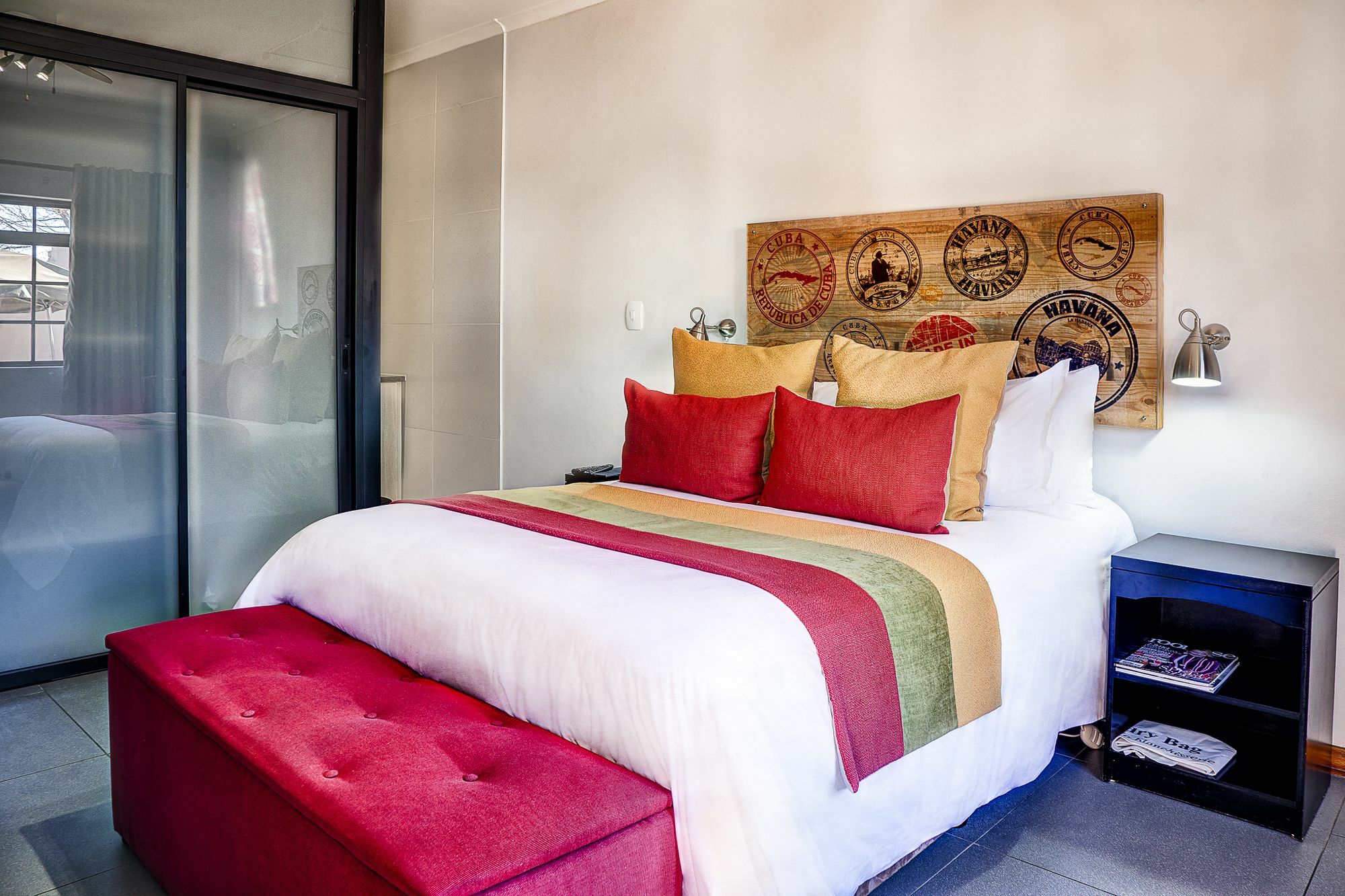 Yalla Yalla Boutique Hotel Witbank Exteriör bild