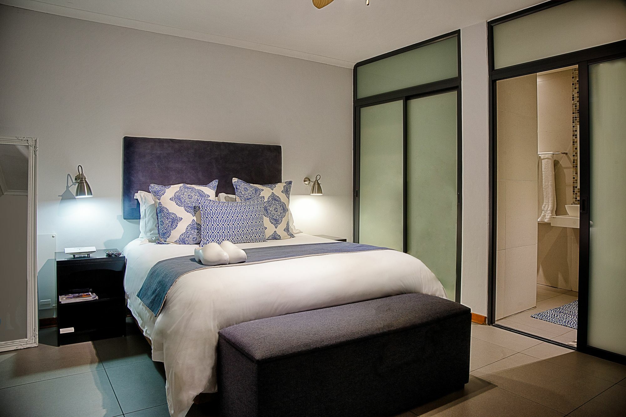 Yalla Yalla Boutique Hotel Witbank Exteriör bild